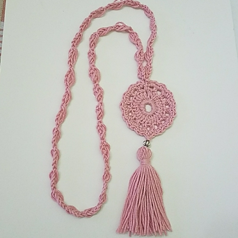 Necklace crocheted! 👜👠🛍